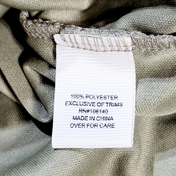 Ultra Pink Sage Crochet Lacey Scalloped Bell Sleeve & Lined Pop Over Blouse (L) - Picture 8 of 12